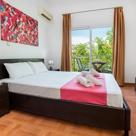 Alexandra Lejlighedshotel 3*