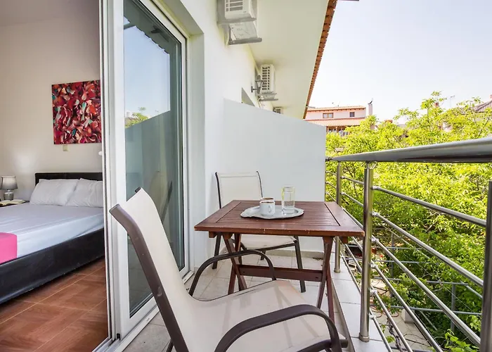 Apartahotel Alexandra Potos