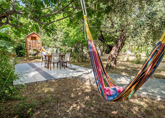 Apartahotel Alexandra Potos