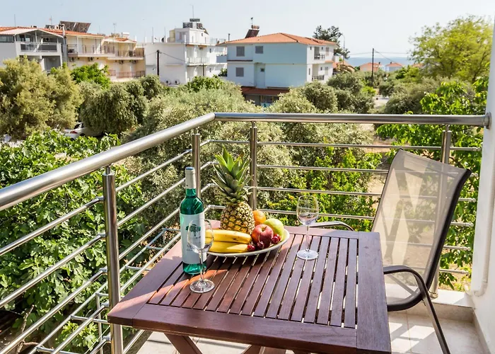 Alexandra Apartahotel