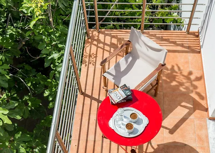 Alexandra Apartahotel 3*